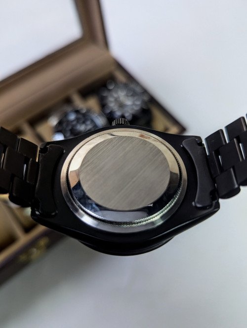 Rolex mate black beauty thumbnail 5